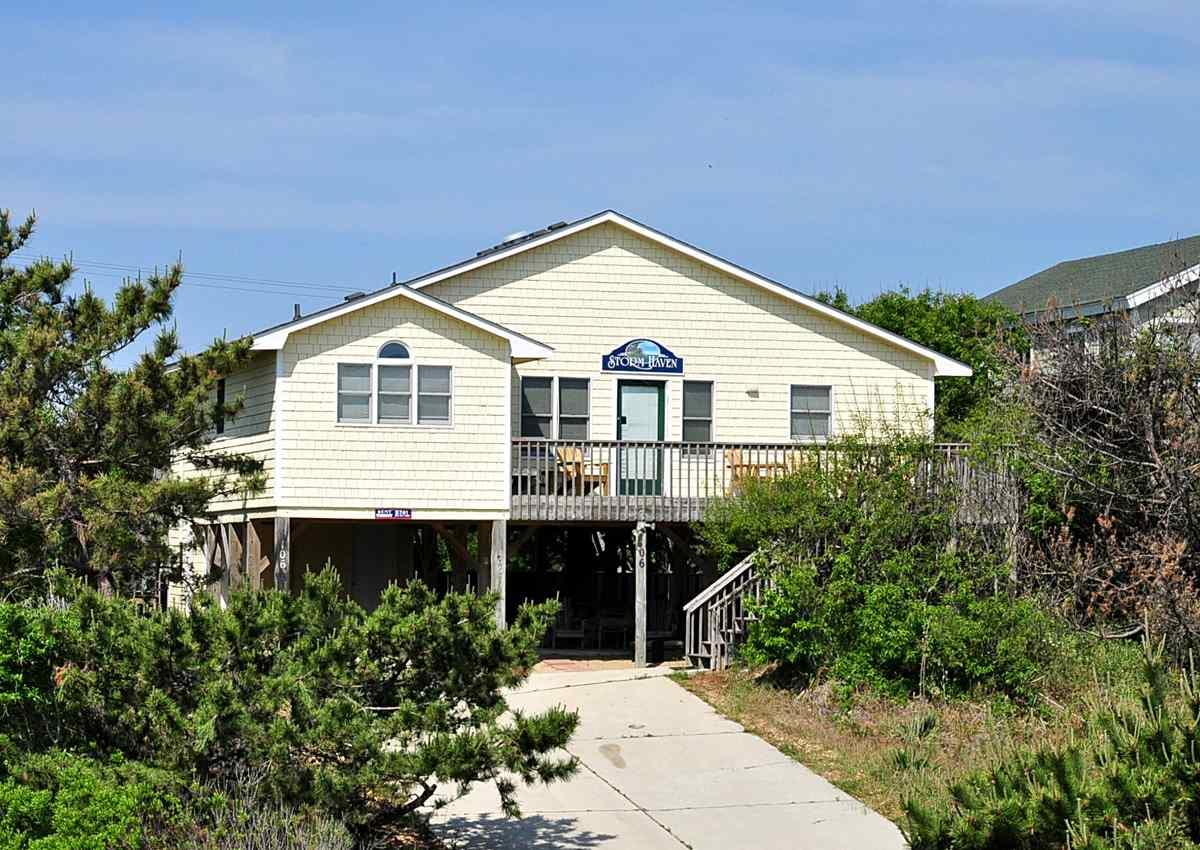 Duck, North Carolina 27949, 4 Bedrooms Bedrooms, ,2 BathroomsBathrooms,Single family - detached,For sale,Buffell Head Road,92304