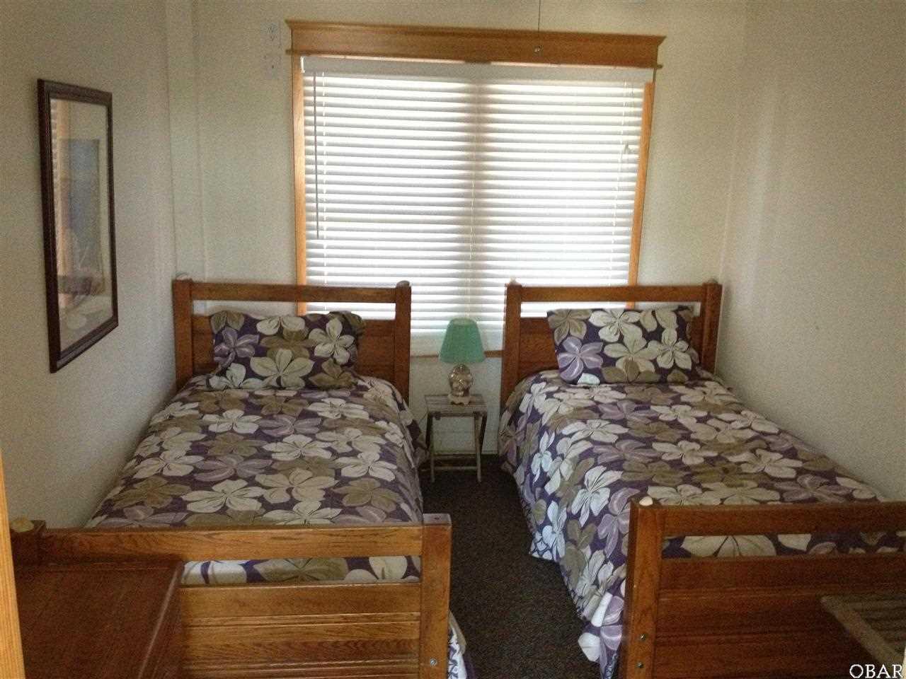 Corolla, North Carolina 27927, 6 Bedrooms Bedrooms, ,6 BathroomsBathrooms,Single family - detached,For sale,Sandfiddler Road,92906
