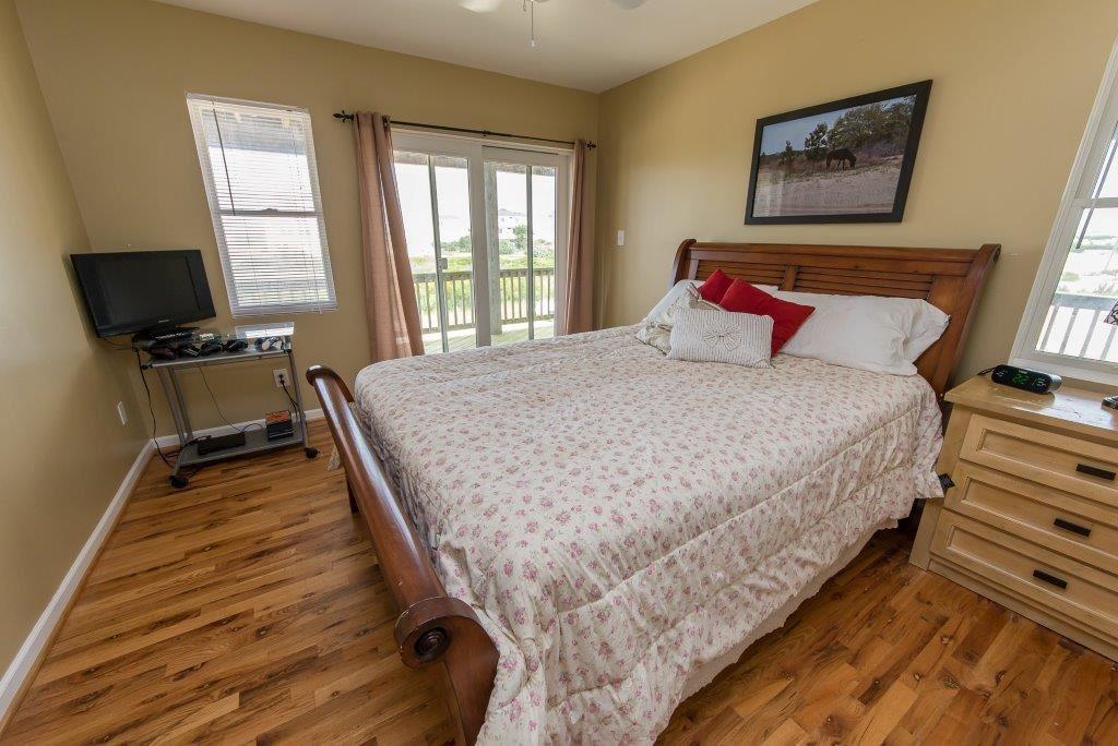 Corolla, North Carolina 27927, 4 Bedrooms Bedrooms, ,3 BathroomsBathrooms,Single family - detached,For sale,Ocean Pearl Road,94061
