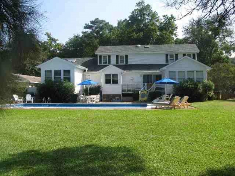 Southern Shores, North Carolina 27949, 4 Bedrooms Bedrooms, ,3 BathroomsBathrooms,Single family - detached,For sale,Cypress Lane,46139