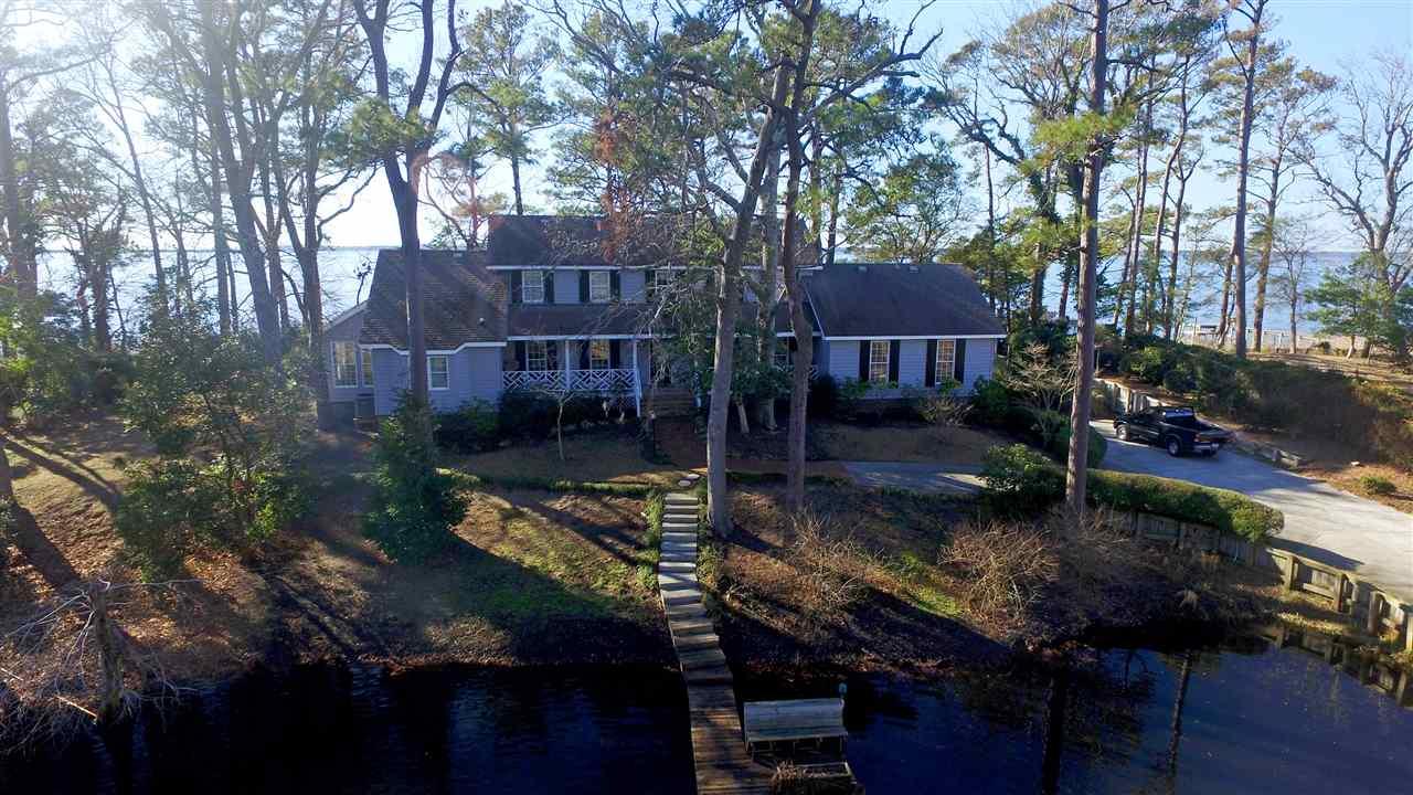 Kitty Hawk, North Carolina 27949, 5 Bedrooms Bedrooms, ,3 BathroomsBathrooms,Single family - detached,For sale,Martins Point Road,94910