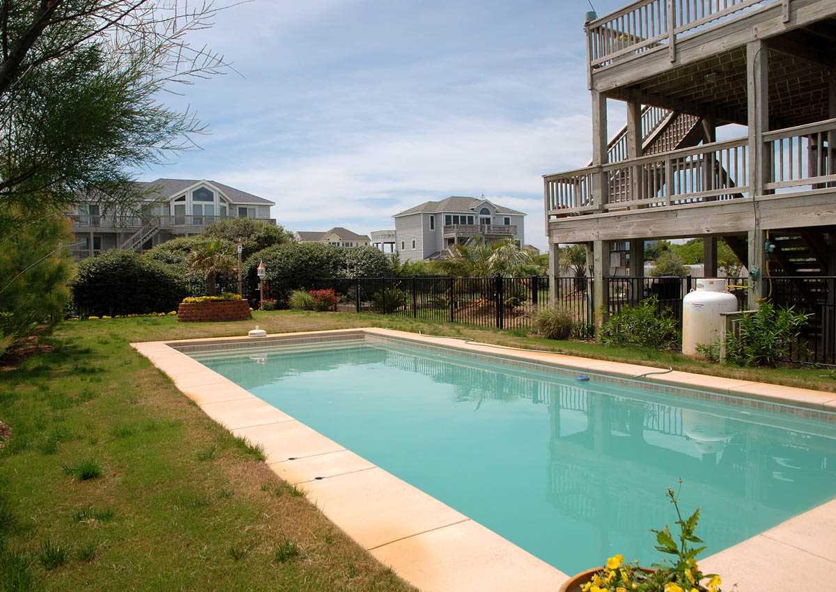 Corolla, North Carolina 27927, 4 Bedrooms Bedrooms, ,3 BathroomsBathrooms,Single family - detached,For sale,Conch Crescent,95312