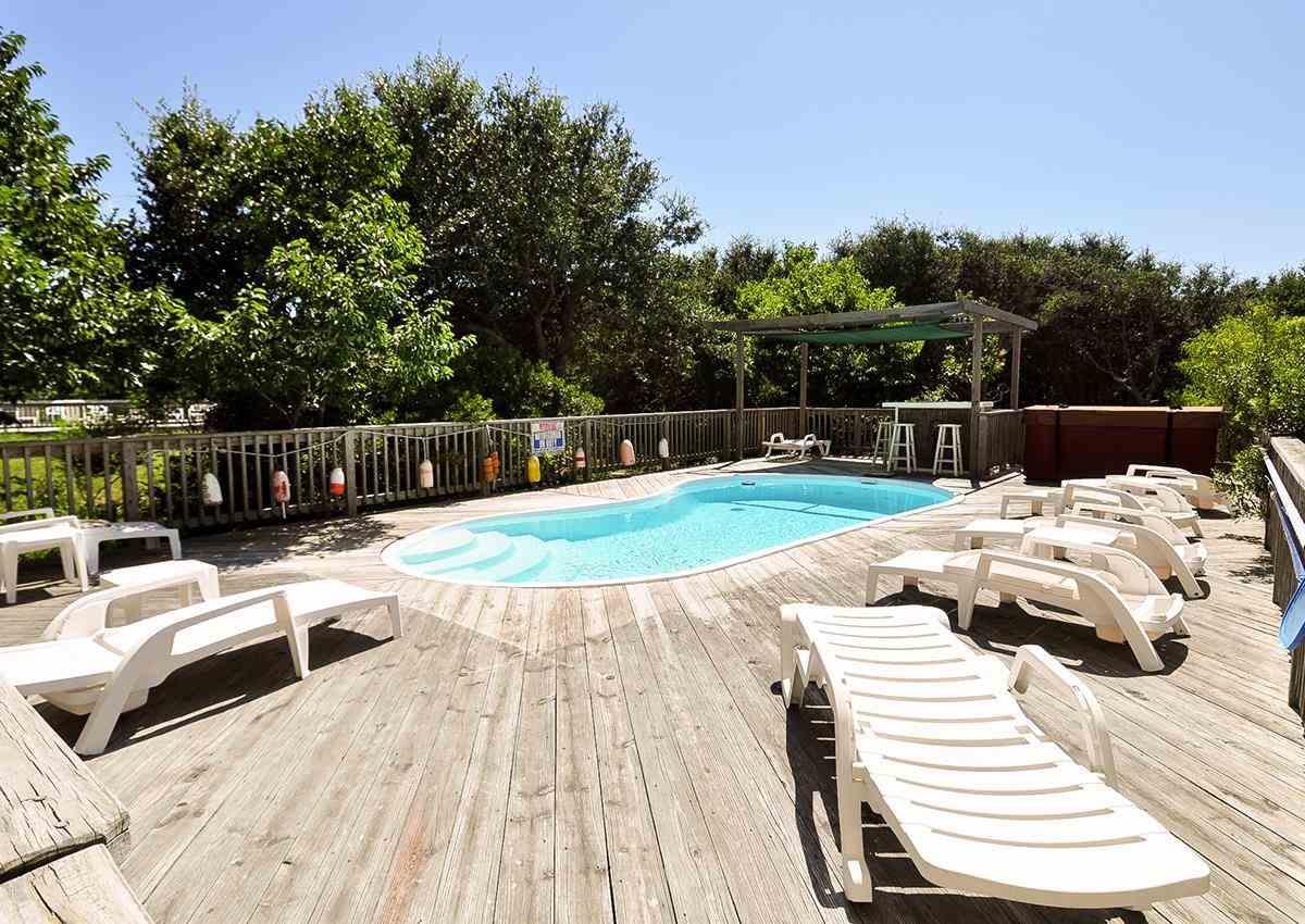 Corolla, North Carolina 27927, 6 Bedrooms Bedrooms, ,5 BathroomsBathrooms,Single family - detached,For sale,Sandfiddler Road,84648