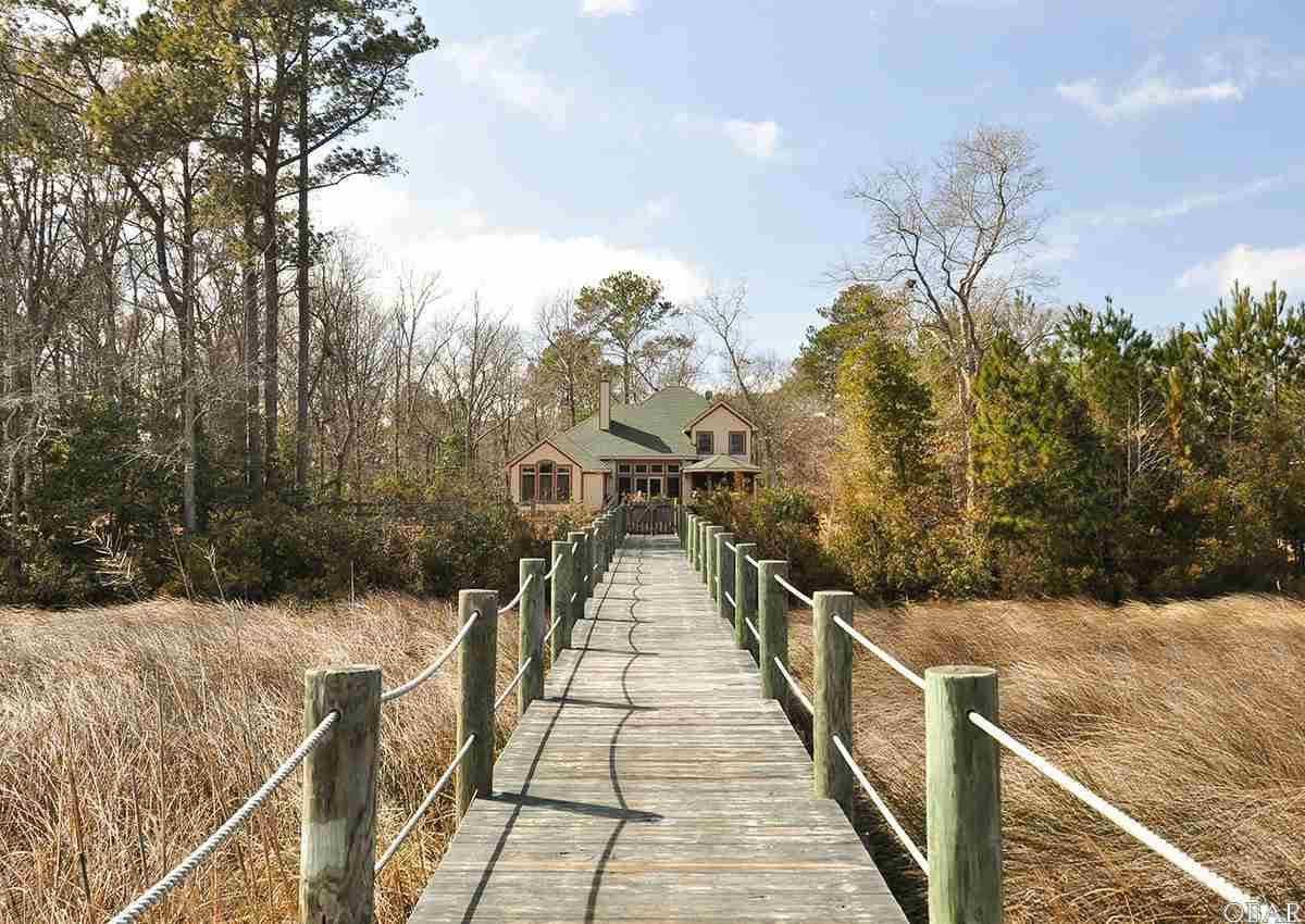 Kitty Hawk, North Carolina 27949, 4 Bedrooms Bedrooms, ,2 BathroomsBathrooms,Single family - detached,For sale,Creek Road,87070