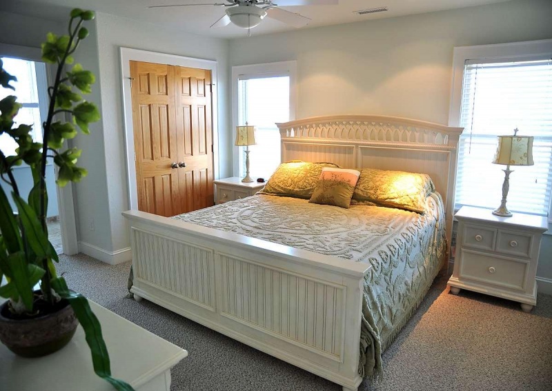 Corolla, North Carolina 27927, 10 Bedrooms Bedrooms, ,8 BathroomsBathrooms,Single family - detached,For sale,Sandpiper Road,88332