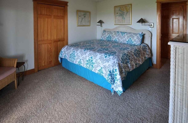 Duck, North Carolina 27949, 6 Bedrooms Bedrooms, ,5 BathroomsBathrooms,Single family - detached,For sale,Sea Hawk Drive,89500