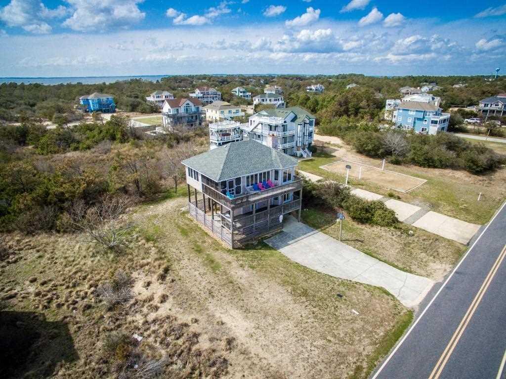 Corolla, North Carolina 27927, 4 Bedrooms Bedrooms, ,3 BathroomsBathrooms,Single family - detached,For sale,Whalehead Drive,90028