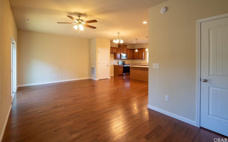 Kill Devil Hills, North Carolina 27949, 3 Bedrooms Bedrooms, ,2 BathroomsBathrooms,Single family - detached,For sale,Roanoke Drive,102540
