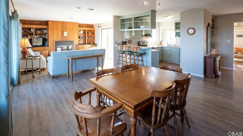 Southern Shores, North Carolina 27949, 4 Bedrooms Bedrooms, ,3 BathroomsBathrooms,Single family - detached,For sale,Tenth Avenue,103279