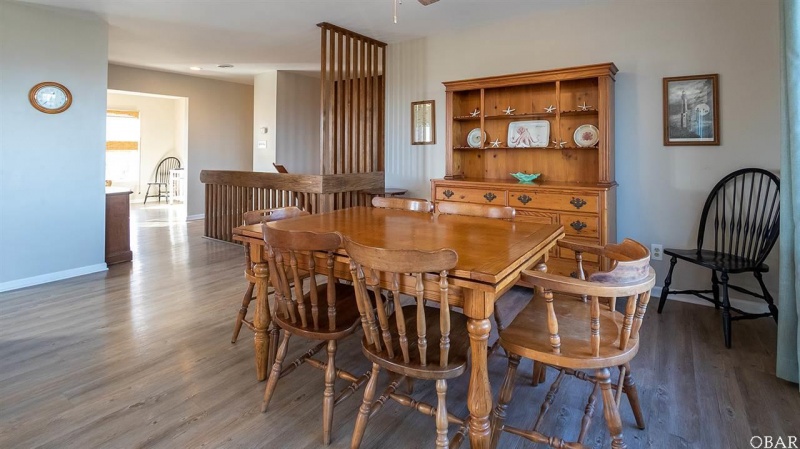 Southern Shores, North Carolina 27949, 4 Bedrooms Bedrooms, ,3 BathroomsBathrooms,Single family - detached,For sale,Tenth Avenue,103279