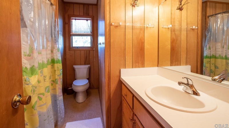 Southern Shores, North Carolina 27949, 4 Bedrooms Bedrooms, ,3 BathroomsBathrooms,Single family - detached,For sale,Tenth Avenue,103279