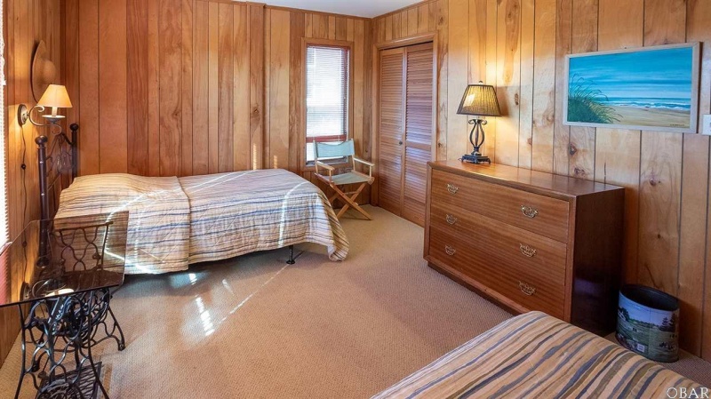 Southern Shores, North Carolina 27949, 4 Bedrooms Bedrooms, ,3 BathroomsBathrooms,Single family - detached,For sale,Tenth Avenue,103279