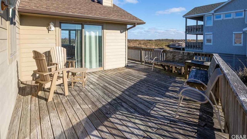 Southern Shores, North Carolina 27949, 4 Bedrooms Bedrooms, ,3 BathroomsBathrooms,Single family - detached,For sale,Tenth Avenue,103279