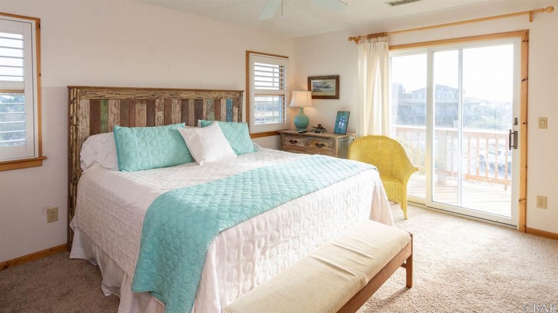Duck, North Carolina 27949, 4 Bedrooms Bedrooms, ,3 BathroomsBathrooms,Single family - detached,For sale,Wood Duck Drive,103374