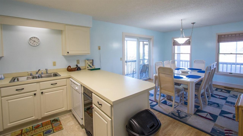 Duck, North Carolina 27949, 2 Bedrooms Bedrooms, ,2 BathroomsBathrooms,Condo,For sale,Jay Crest Road,98732