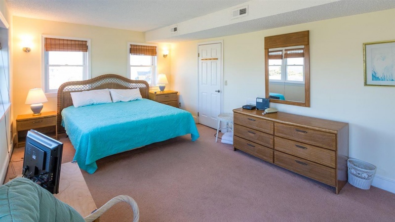 Duck, North Carolina 27949, 2 Bedrooms Bedrooms, ,2 BathroomsBathrooms,Condo,For sale,Jay Crest Road,98732
