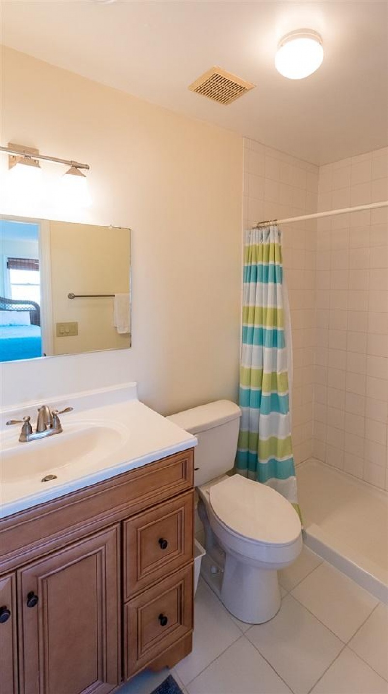 Duck, North Carolina 27949, 2 Bedrooms Bedrooms, ,2 BathroomsBathrooms,Condo,For sale,Jay Crest Road,98732