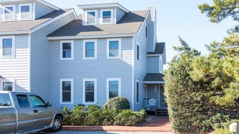 Duck, North Carolina 27949, 2 Bedrooms Bedrooms, ,2 BathroomsBathrooms,Condo,For sale,Jay Crest Road,98732