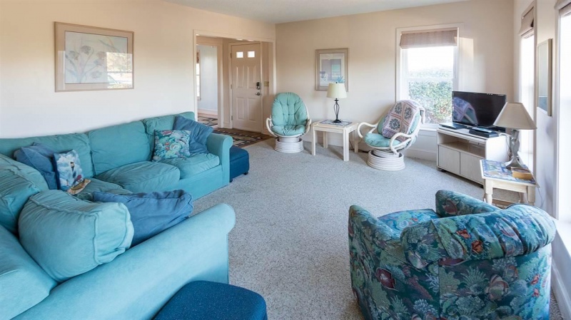 Duck, North Carolina 27949, 2 Bedrooms Bedrooms, ,2 BathroomsBathrooms,Condo,For sale,Jay Crest Road,98732