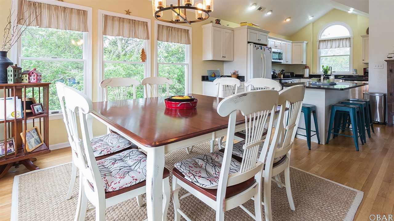 Southern Shores, North Carolina 27949, 4 Bedrooms Bedrooms, ,4 BathroomsBathrooms,Single family - detached,For sale,Spindrift Trail,105352