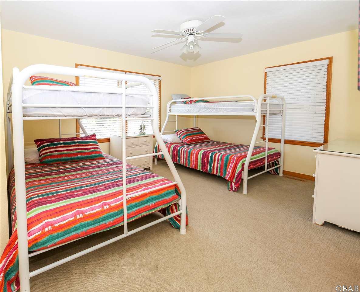 Corolla, North Carolina 27927, 8 Bedrooms Bedrooms, ,7 BathroomsBathrooms,Single family - detached,For sale,Atlantic Avenue,105646