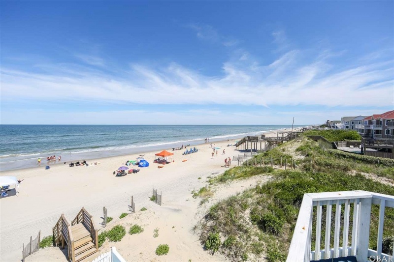 Corolla, North Carolina 27927, 8 Bedrooms Bedrooms, ,7 BathroomsBathrooms,Single family - detached,For sale,Atlantic Avenue,105646