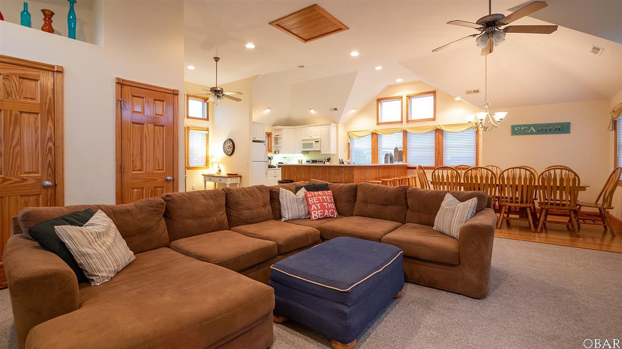 Kitty Hawk, North Carolina 27949, 5 Bedrooms Bedrooms, ,3 BathroomsBathrooms,Single family - detached,For sale,Smith Street,102785