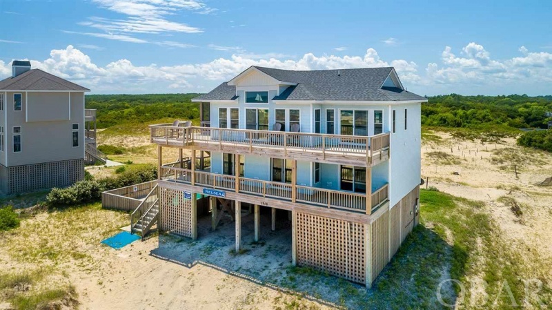 Corolla, North Carolina 27927-0000, 4 Bedrooms Bedrooms, ,3 BathroomsBathrooms,Single family - detached,For sale,Sandfiddler Road,106178