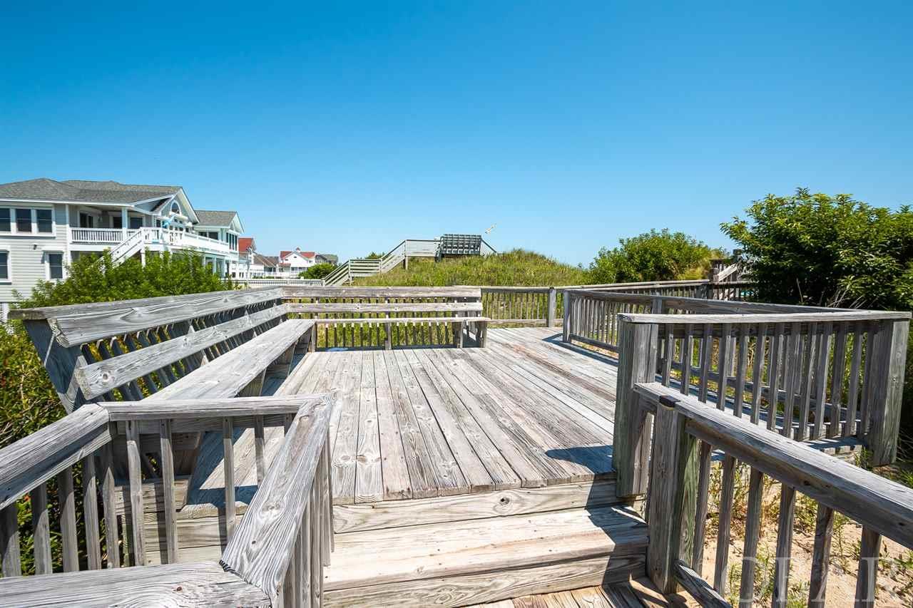 Corolla, North Carolina 27927-0000, 5 Bedrooms Bedrooms, ,3 BathroomsBathrooms,Single family - detached,For sale,Lighthouse Drive,106054