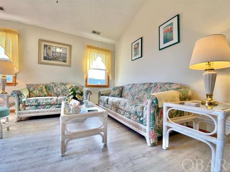 Kill Devil Hills, North Carolina 27948, 4 Bedrooms Bedrooms, ,3 BathroomsBathrooms,Single family - detached,For sale,Wrightsville Boulevard,108076