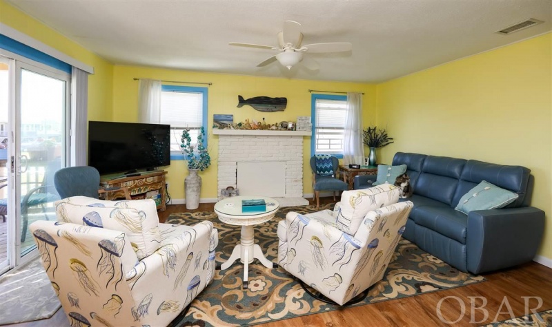 Kill Devil Hills, North Carolina 27948-8380, 3 Bedrooms Bedrooms, ,2 BathroomsBathrooms,Single family - detached,For sale,Fresh Pond Drive,109723