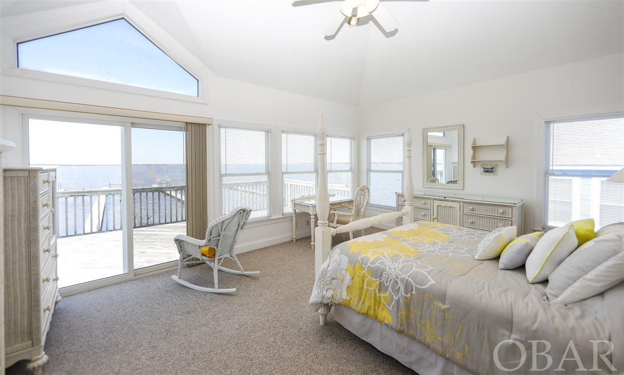 Kill Devil Hills, North Carolina 27948, 4 Bedrooms Bedrooms, ,4 BathroomsBathrooms,Single family - detached,For sale,Bay Drive,108421