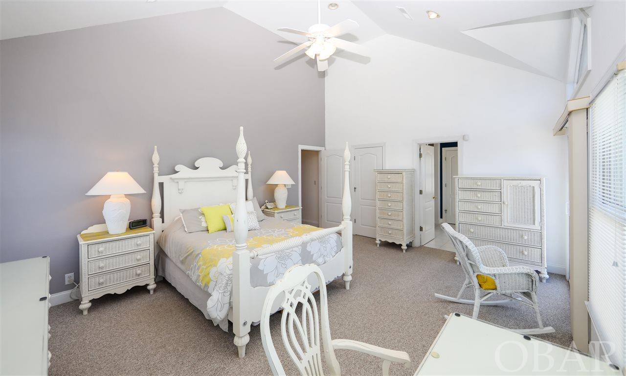 Kill Devil Hills, North Carolina 27948, 4 Bedrooms Bedrooms, ,4 BathroomsBathrooms,Single family - detached,For sale,Bay Drive,108421