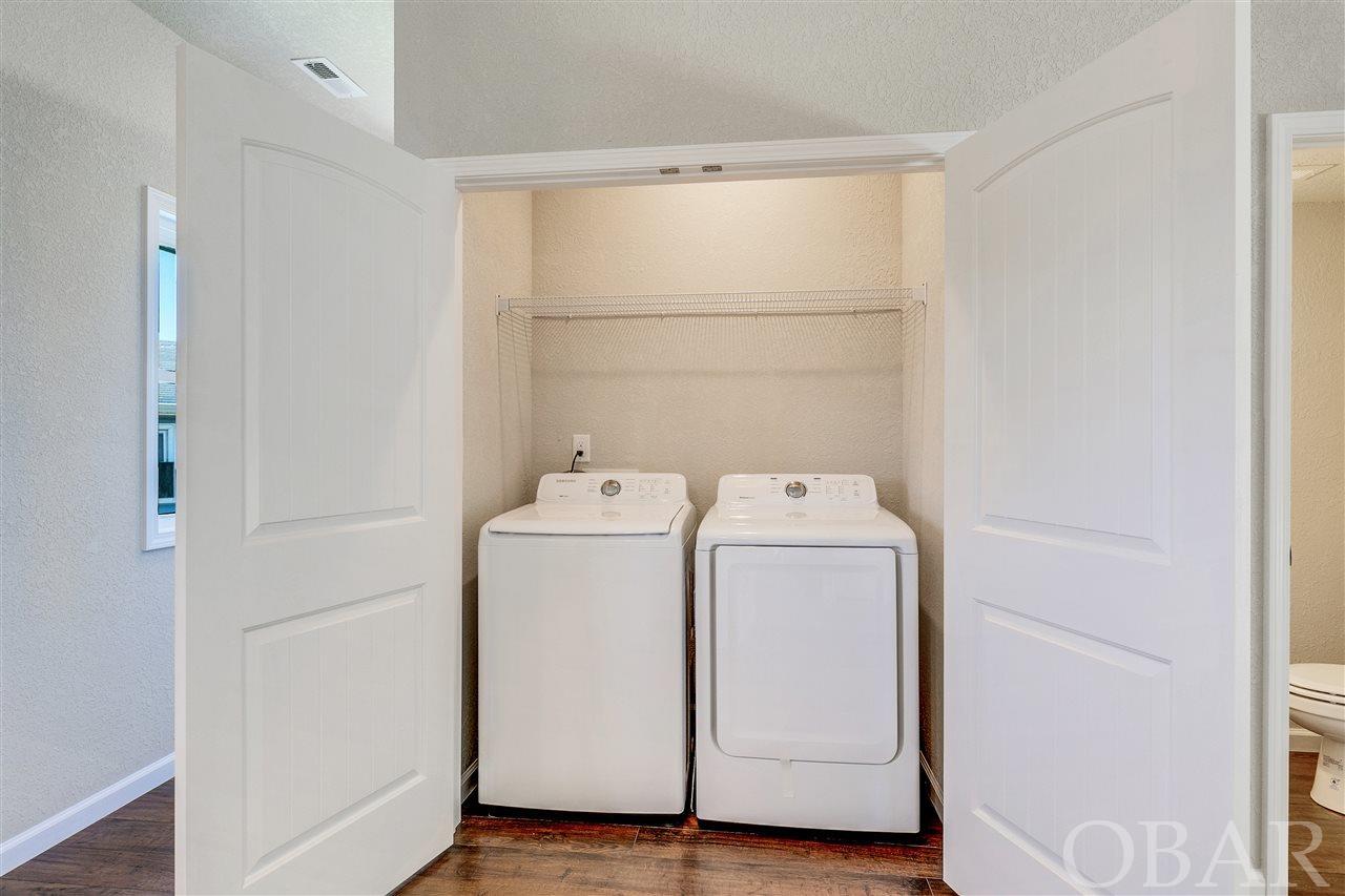 Kill Devil Hills, North Carolina 27948, 3 Bedrooms Bedrooms, ,2 BathroomsBathrooms,Single family - detached,For sale,Kitty Court,109922