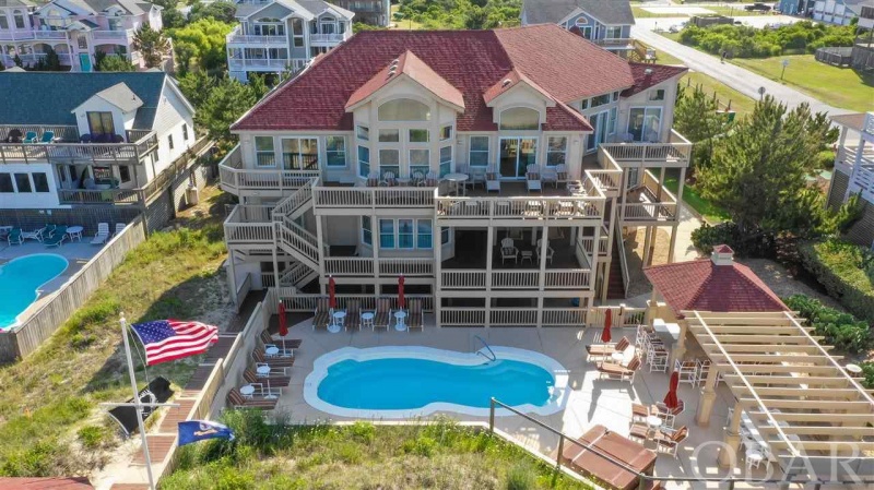 Corolla, North Carolina 27927, 7 Bedrooms Bedrooms, ,7 BathroomsBathrooms,Single family - detached,For sale,Lighthouse Drive,105414