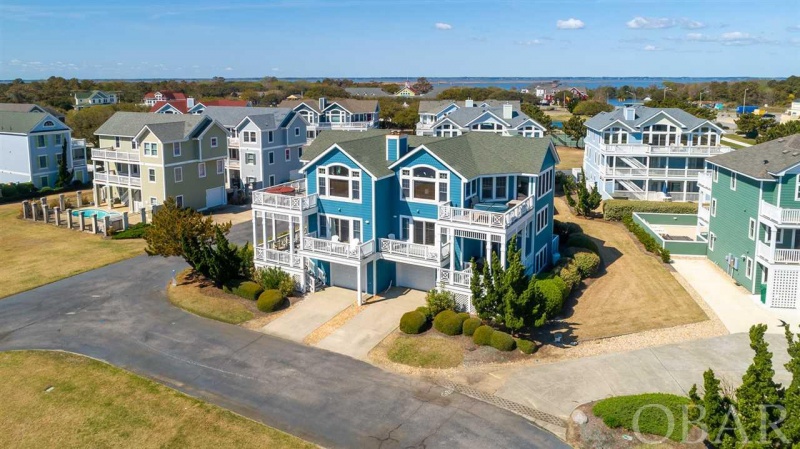 Corolla, North Carolina 27927, 8 Bedrooms Bedrooms, ,6 BathroomsBathrooms,Single family - detached,For sale,Broad Street,104724