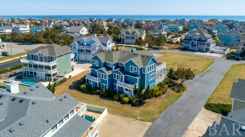 Corolla, North Carolina 27927, 8 Bedrooms Bedrooms, ,6 BathroomsBathrooms,Single family - detached,For sale,Broad Street,104724