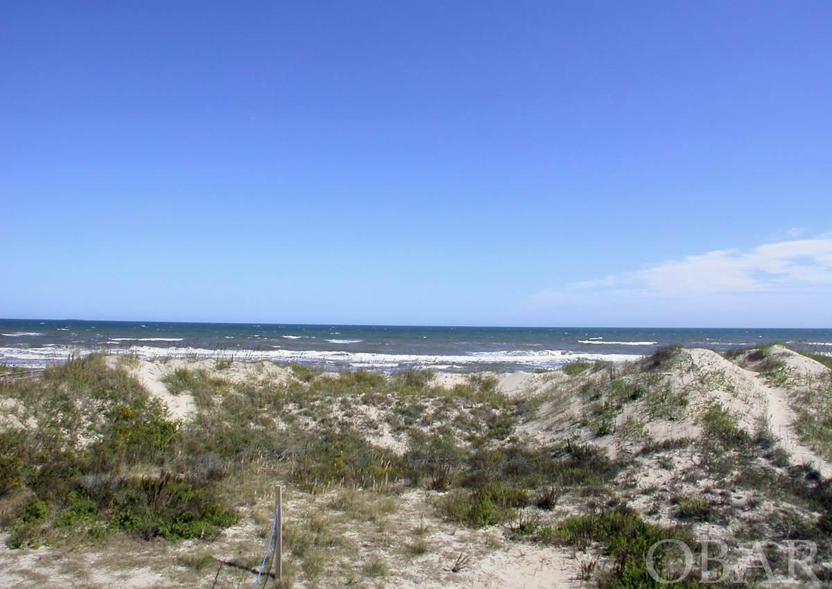 Corolla, North Carolina 27927, 5 Bedrooms Bedrooms, ,4 BathroomsBathrooms,Single family - detached,For sale,Lighthouse Drive,110138