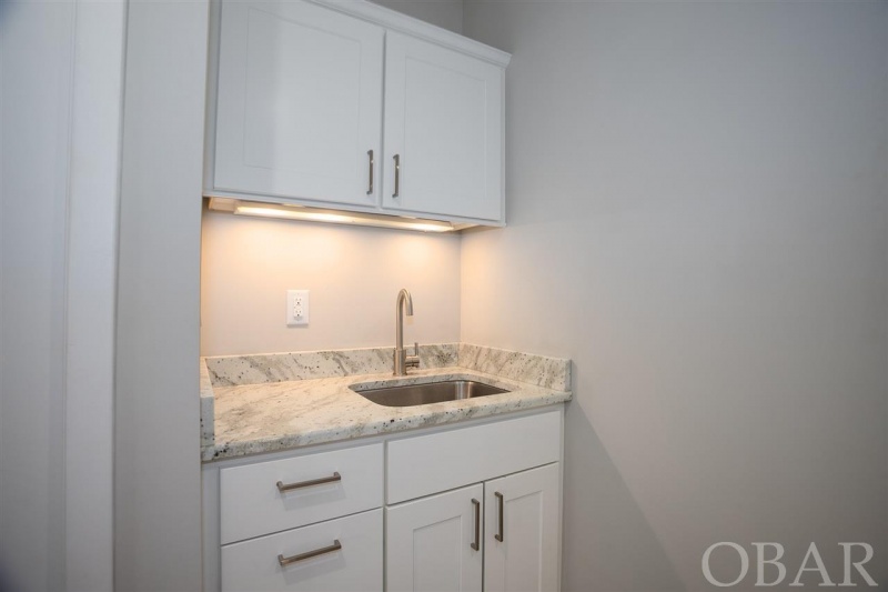 Corolla, North Carolina 27927, 10 Bedrooms Bedrooms, ,10 BathroomsBathrooms,Single family - detached,For sale,Longfellow Cove,109770