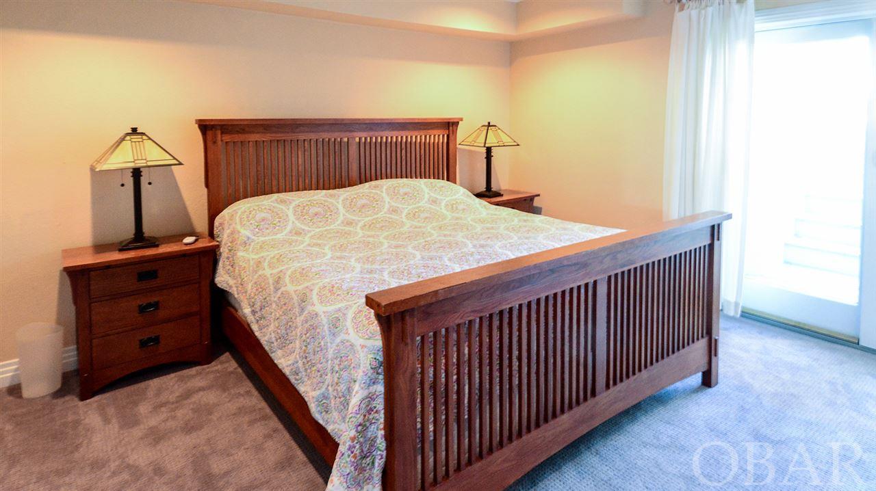 Corolla, North Carolina 27927, 9 Bedrooms Bedrooms, ,11 BathroomsBathrooms,Single family - detached,For sale,Sprig Point,110551