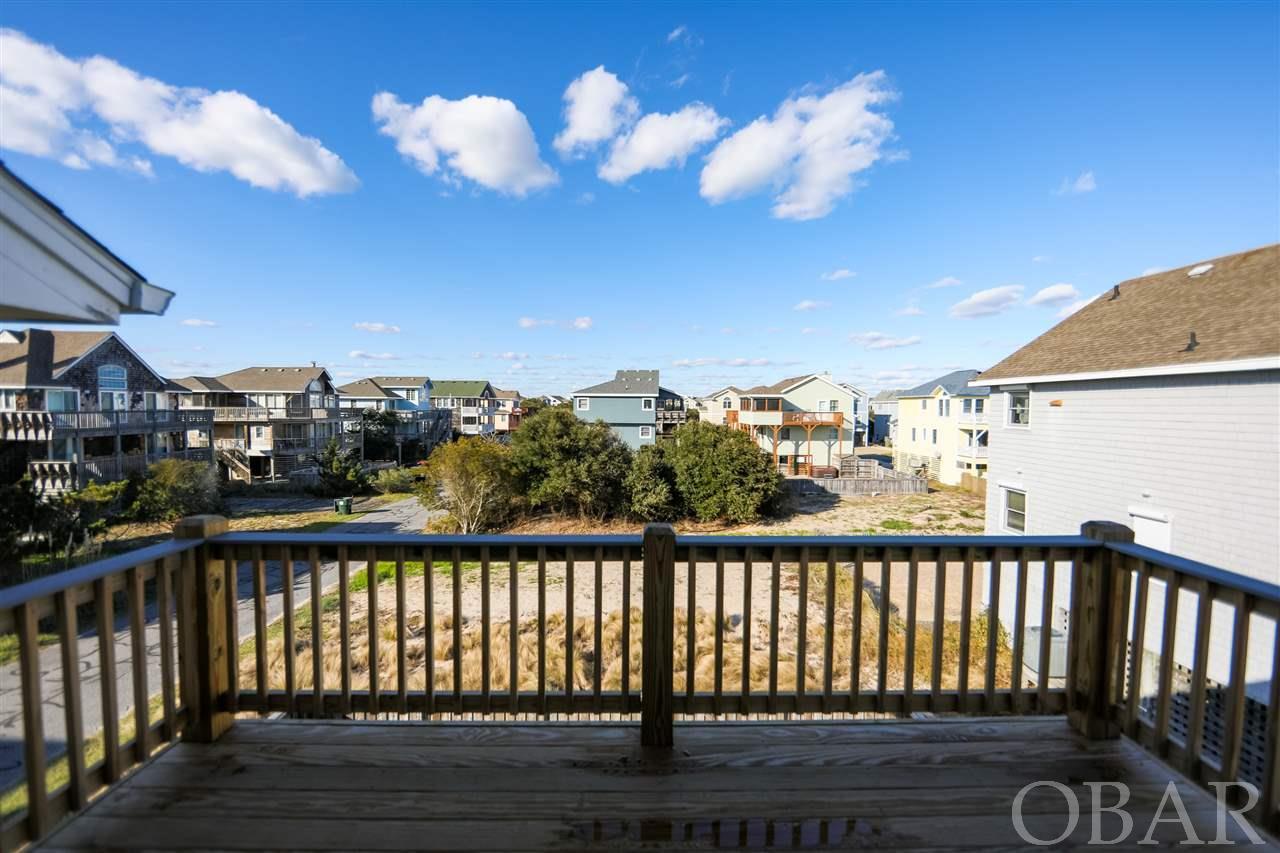 Corolla, North Carolina 27927, 4 Bedrooms Bedrooms, ,3 BathroomsBathrooms,Single family - detached,For sale,Spinnaker Arch,112055