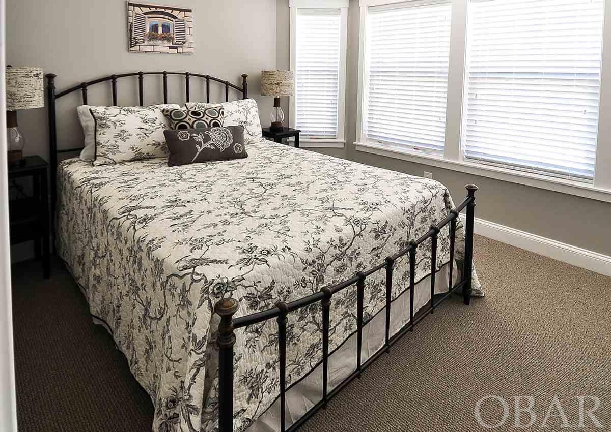 Corolla, North Carolina 27927, 6 Bedrooms Bedrooms, ,6 BathroomsBathrooms,Single family - detached,For sale,Sandcastle Drive,111276