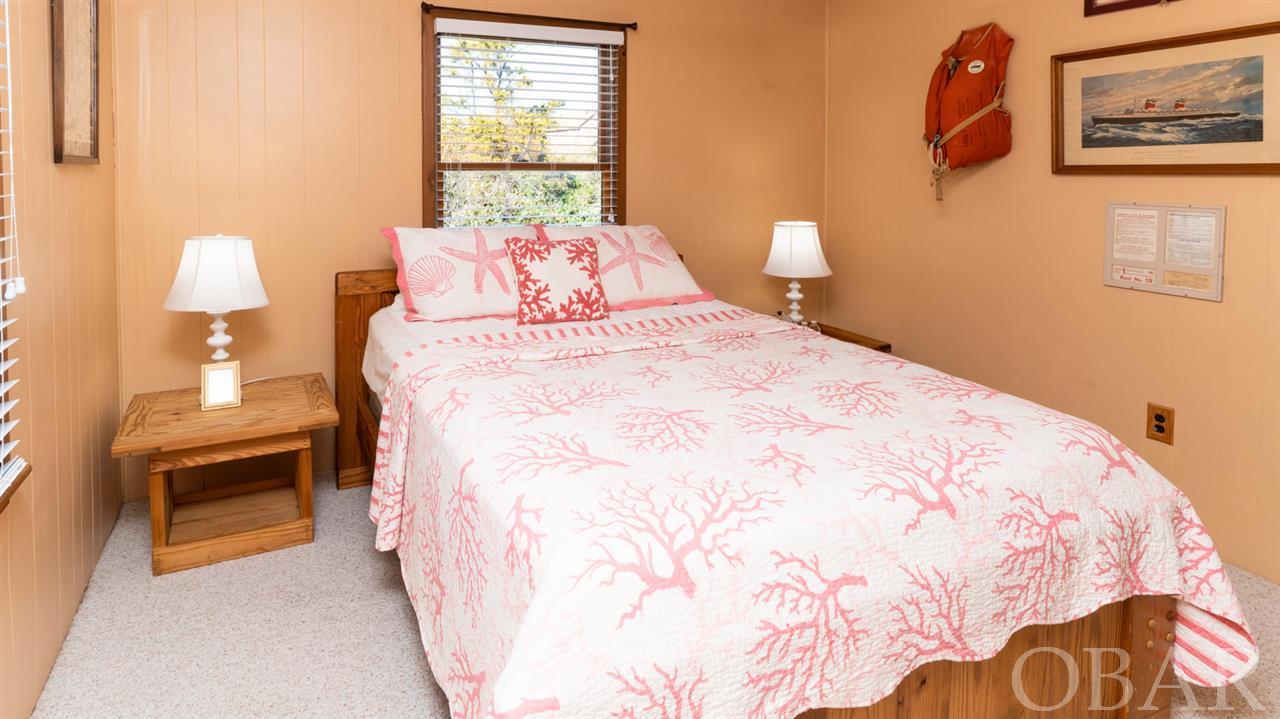 Duck, North Carolina 27949, 5 Bedrooms Bedrooms, ,3 BathroomsBathrooms,Single family - detached,For sale,Skimmer Way,111976