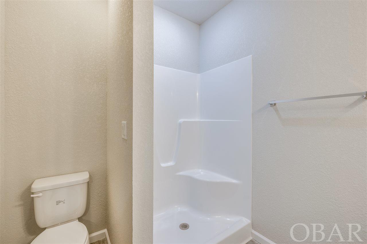 Kill Devil Hills, North Carolina 27948, 3 Bedrooms Bedrooms, ,2 BathroomsBathrooms,Single family - detached,For sale,Harbour Road,112382