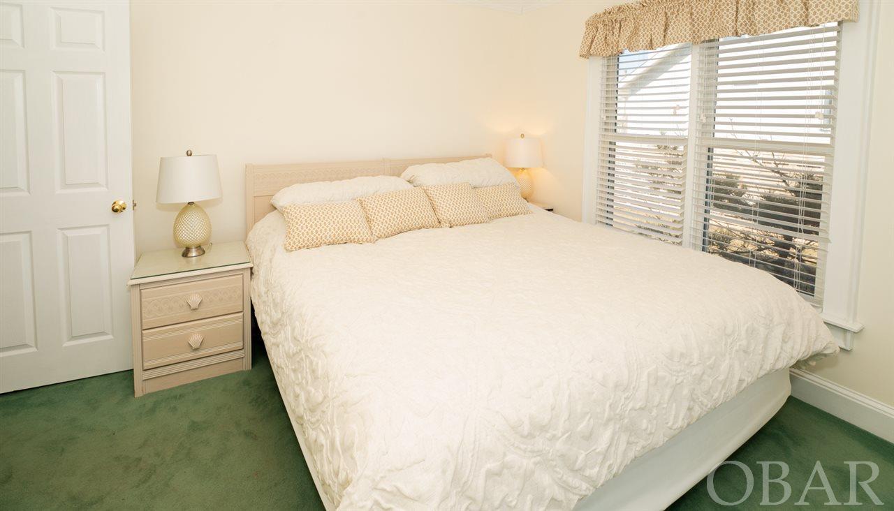 Duck, North Carolina 27949, 5 Bedrooms Bedrooms, ,4 BathroomsBathrooms,Single family - detached,For sale,Skimmer Way,111975