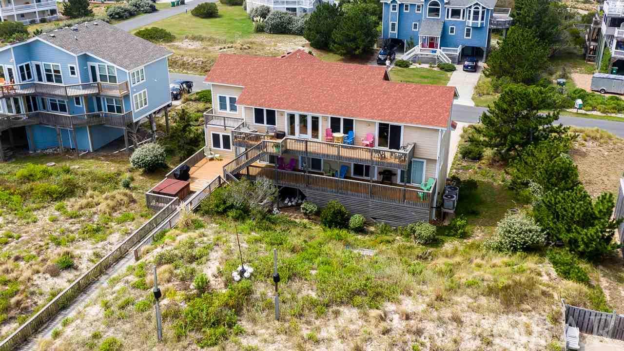 Corolla, North Carolina 27927, 6 Bedrooms Bedrooms, ,5 BathroomsBathrooms,Single family - detached,For sale,Atlantic Avenue,112233