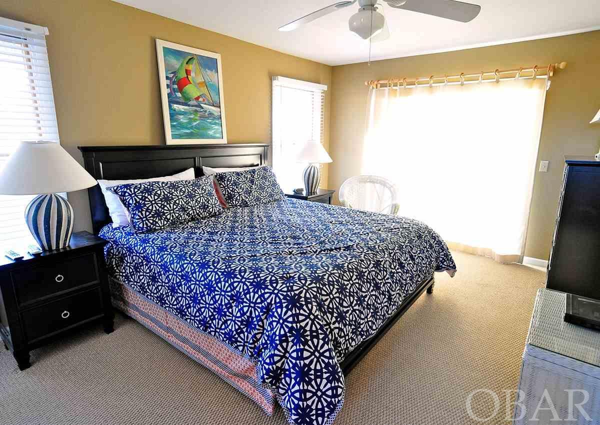 Corolla, North Carolina 27927, 8 Bedrooms Bedrooms, ,7 BathroomsBathrooms,Single family - detached,For sale,Lighthouse Drive,110561