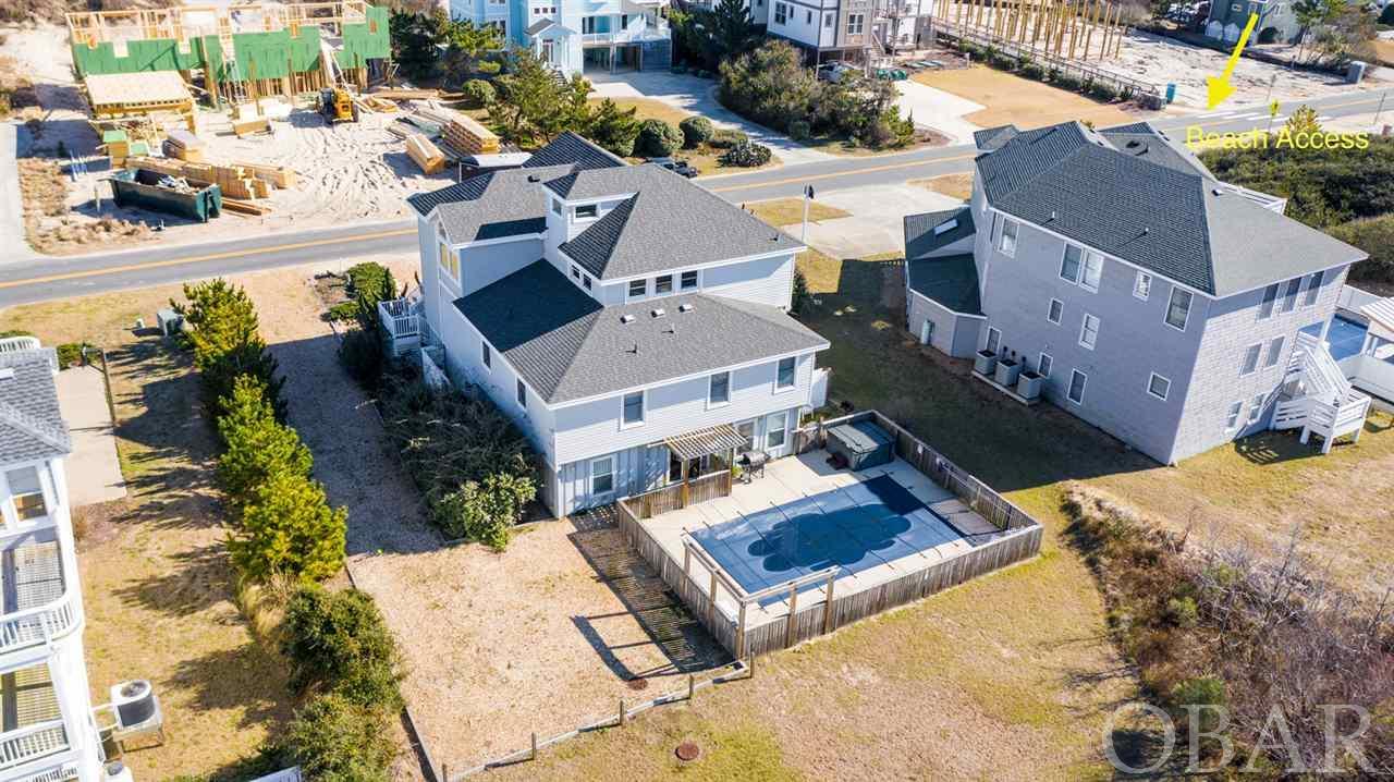 Corolla, North Carolina 27927, 8 Bedrooms Bedrooms, ,7 BathroomsBathrooms,Single family - detached,For sale,Lighthouse Drive,110561