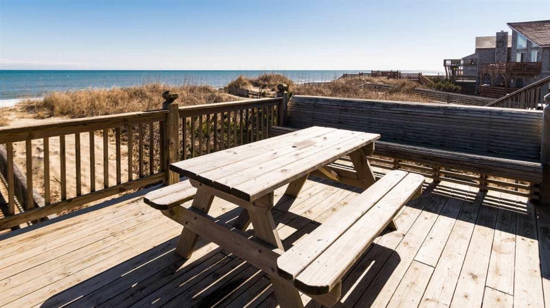 Nags Head, North Carolina 27959, 6 Bedrooms Bedrooms, ,6 BathroomsBathrooms,Single family - detached,For sale,Old Oregon Inlet Road,111094