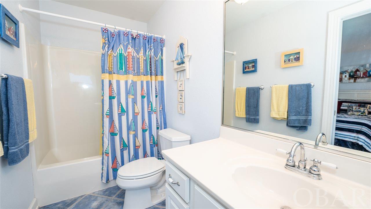 Southern Shores, North Carolina 27949, 7 Bedrooms Bedrooms, ,7 BathroomsBathrooms,Single family - detached,For sale,Ocean Boulevard,113660
